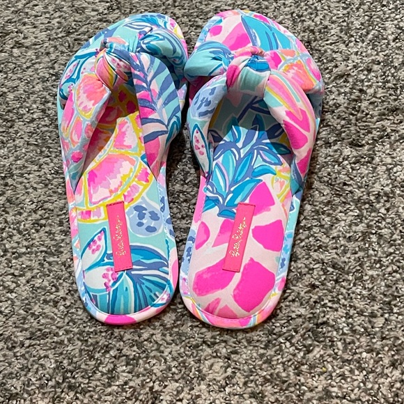 Lilly Pulitzer pool shoes - Picture 3 of 4